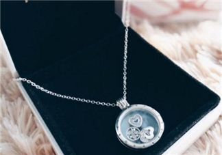 pandora項(xiàng)鏈掉色嗎？潘多拉項(xiàng)鏈會(huì)不會(huì)掉色？