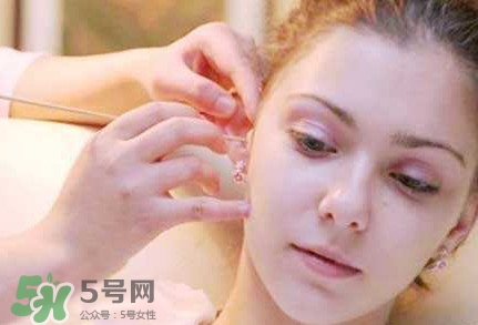 為什么掏耳朵會(huì)咳嗽？掏耳朵咳嗽是什么原因