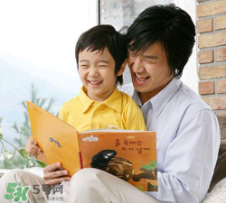 父親節(jié)可以送書嗎？父親節(jié)送什么書？