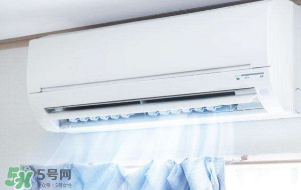 吹空調(diào)為什么要放盆水？吹空調(diào)為什么會(huì)喉嚨痛