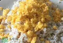 賽螃蟹什么味道？怎么用雞蛋做賽螃蟹