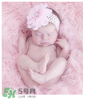 早產(chǎn)兒要喝早產(chǎn)兒奶粉嗎？早產(chǎn)兒最好喝什么奶？