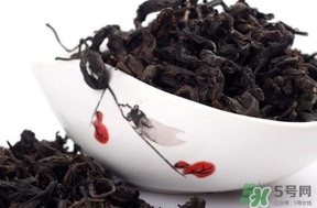 杜仲茶哪些人不適宜喝？杜仲茶飲用注意事項(xiàng)