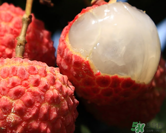 荔枝吃多了會(huì)流鼻血嗎？吃荔枝會(huì)流鼻血嗎？