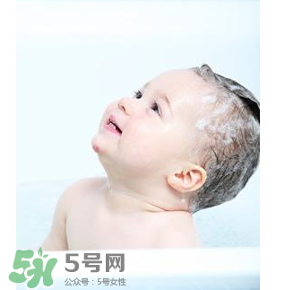 寶寶能用艾葉水洗澡嗎？嬰兒能用艾葉水洗澡嗎？