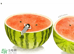 催熟的西瓜能吃嗎？催熟的西瓜吃了會(huì)怎樣？