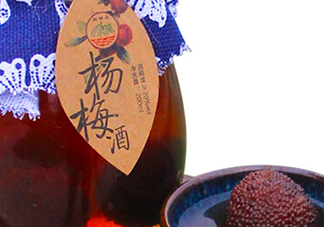 楊梅酒放糖好還是不放糖好？楊梅酒放什么糖好？