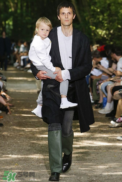 balenciaga巴黎世家2018春夏系列怎么樣_好看嗎_有哪些款式？