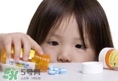 來(lái)月經(jīng)可以吃感冒藥嗎？月經(jīng)期吃感冒藥有什么影響