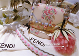 fendi小菠蘿毛球掛件多少錢(qián)？芬迪菠蘿毛球價(jià)格