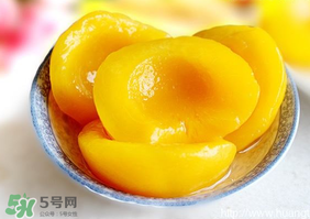 吃黃桃罐頭會胖嗎？晚上吃黃桃罐頭會胖嗎？