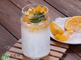黃桃和酸奶能一起吃嗎？黃桃酸奶怎么做？