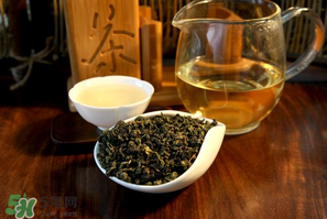 喝茶能吃杏嗎？喝茶可以吃杏嗎？