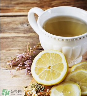 喝茶能吃杏嗎？喝茶可以吃杏嗎？