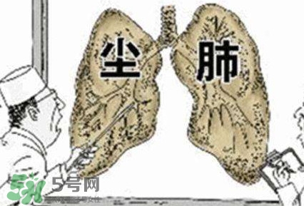 一般幾年時(shí)間會(huì)有塵肺??？塵肺病的早期癥狀