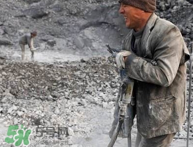 塵肺病掛什么科室？塵肺病要做哪些檢查
