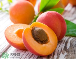 油桃沒熟能吃嗎？油桃怎么催熟？