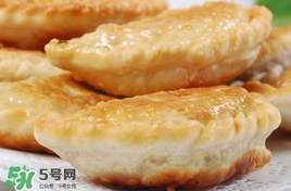 菜盒子的面怎么和？菜盒子是發(fā)面還是死面