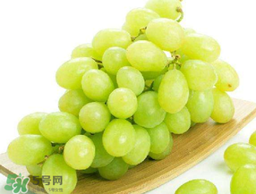 青提上有黑點(diǎn)怎么回事？青提長(zhǎng)斑點(diǎn)是什么原因？