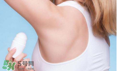 清涼油能治狐臭嗎？清涼油可以治狐臭嗎？
