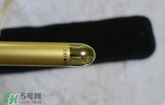 黃金棒怎么換電池？黃金棒怎么換電池圖解