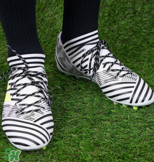 adidas nemeziz 17+怎么樣？阿迪達(dá)斯斑馬足球鞋測評