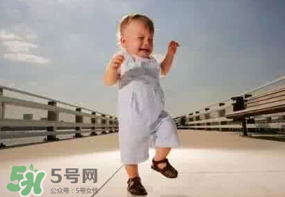 寶寶八字腳怎么矯正 寶寶八字腳可以矯正嗎？