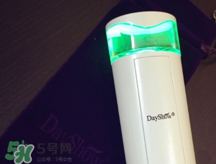dayshow補(bǔ)水儀怎么充電？dayshow補(bǔ)水儀怎么加水