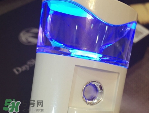 dayshow補(bǔ)水儀怎么充電？dayshow補(bǔ)水儀怎么加水
