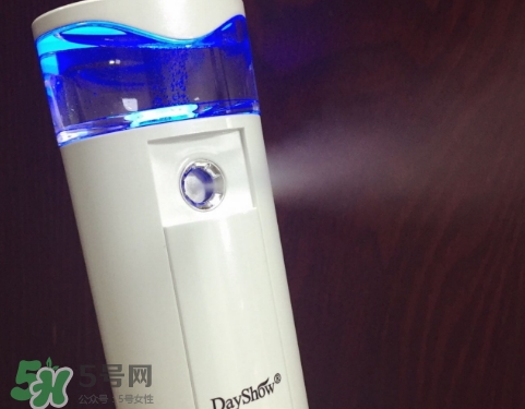 dayshow補(bǔ)水儀怎么充電？dayshow補(bǔ)水儀怎么加水