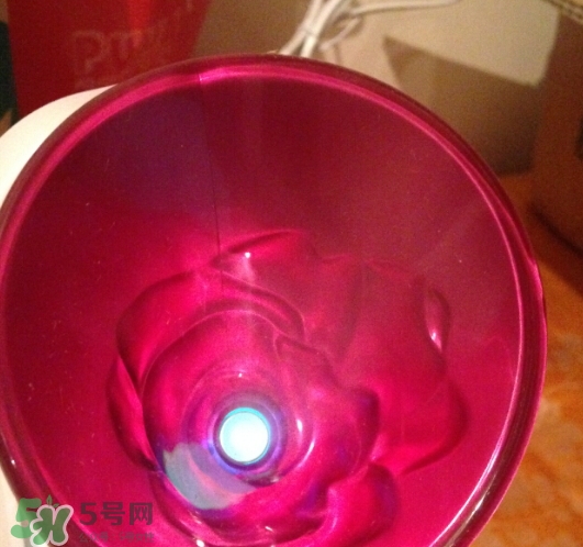 松下蒸臉器和金稻哪個好？松下蒸臉器和金稻蒸臉器對比