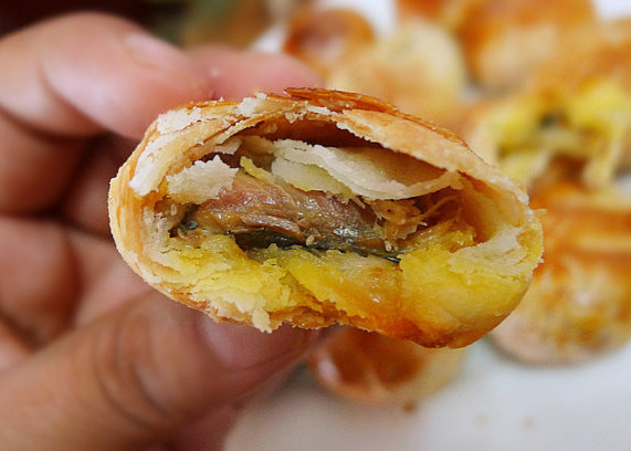 老婆餅怎么做好吃？最正宗的老婆餅是什么餡的