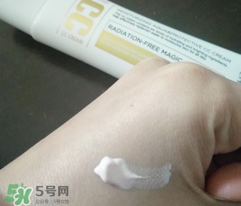 瓷肌cc霜怎么樣？瓷肌cc霜怎么用法