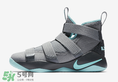nike lebron soldier 11 igloo多少錢？耐克士兵11冰屋配色價(jià)格
