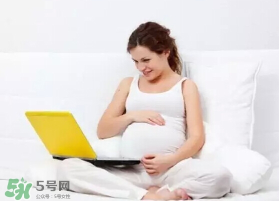 孕婦熬夜對胎兒有什么影響？孕婦熬夜的危害