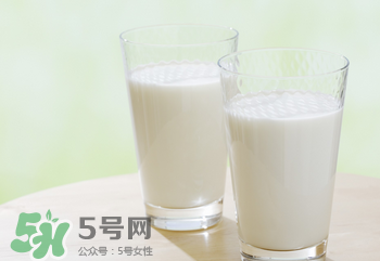 嬰兒奶粉老人能喝嗎？老人能不能喝嬰兒奶粉？