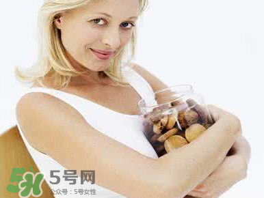 孕婦吃甜食寶寶會頭大嗎？孕期吃甜食寶寶會頭變大嗎？