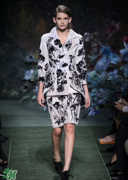 fendi2017秋冬高定秀服裝怎么樣_好看嗎？