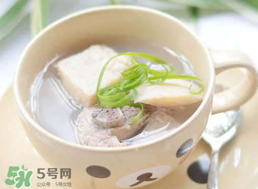 榴蓮殼燉排骨殼能吃嗎？榴蓮殼燉排骨什么味道？