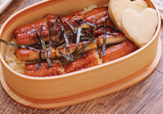 鰻魚飯好吃嗎？鰻魚飯有刺嗎？