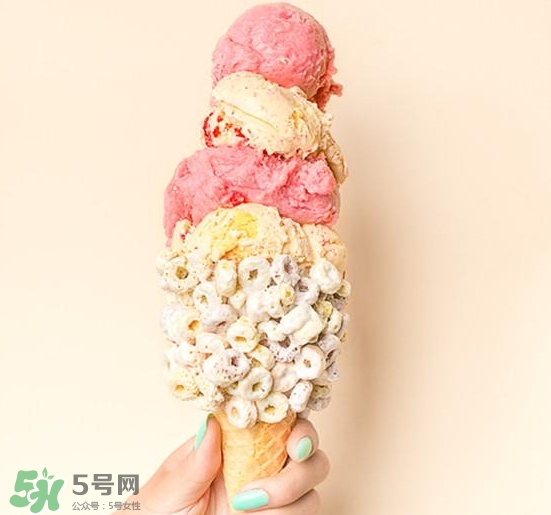 emack bolio's堆疊冰淇淋多少錢？堆疊冰淇淋好吃嗎？