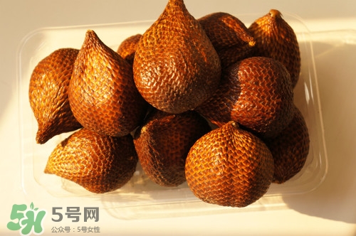 蛇皮果怎么挑？蛇皮果怎么剝？