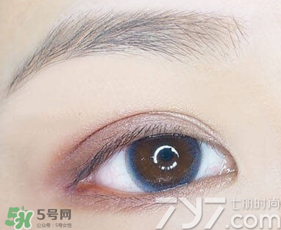 nars吉隆坡眼影怎么畫？nars吉隆坡雙色眼影畫法圖解