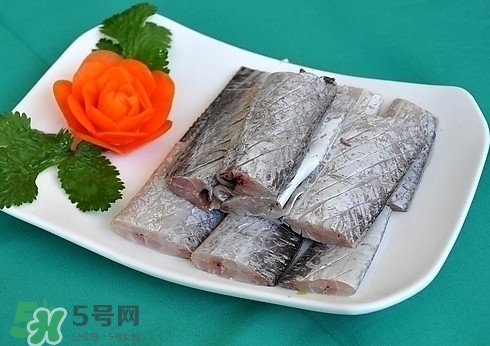 帶魚是深海魚嗎？帶魚是海鮮嗎