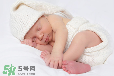 嬰兒吐奶和氙氣有關(guān)系嗎？氙氣會影響嬰兒吐奶嗎？