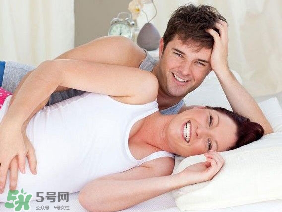 性生活后男人應(yīng)注意什么？性生活后男人吃什么好？