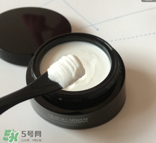 阿瑪尼黑鑰匙眼霜多少錢？阿瑪尼黑鑰匙眼霜專柜價(jià)格