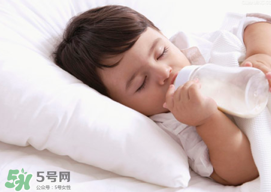 戒夜奶的好處有哪些？要不要戒夜奶呢？