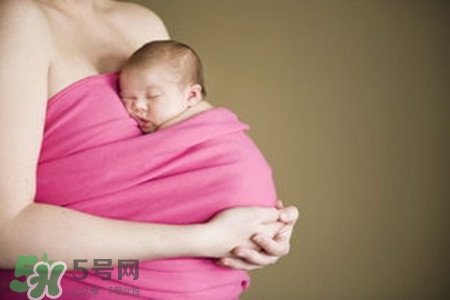 三伏天坐月子吃什么？三伏天坐月子可以開空調嗎？