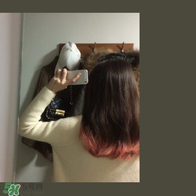 DYSON吹風(fēng)機(jī)和GHD吹風(fēng)機(jī)哪個好
